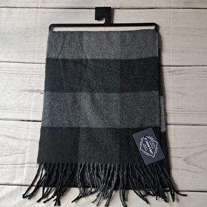 St Johns Bay Gray Checkered Scarf With Fringe